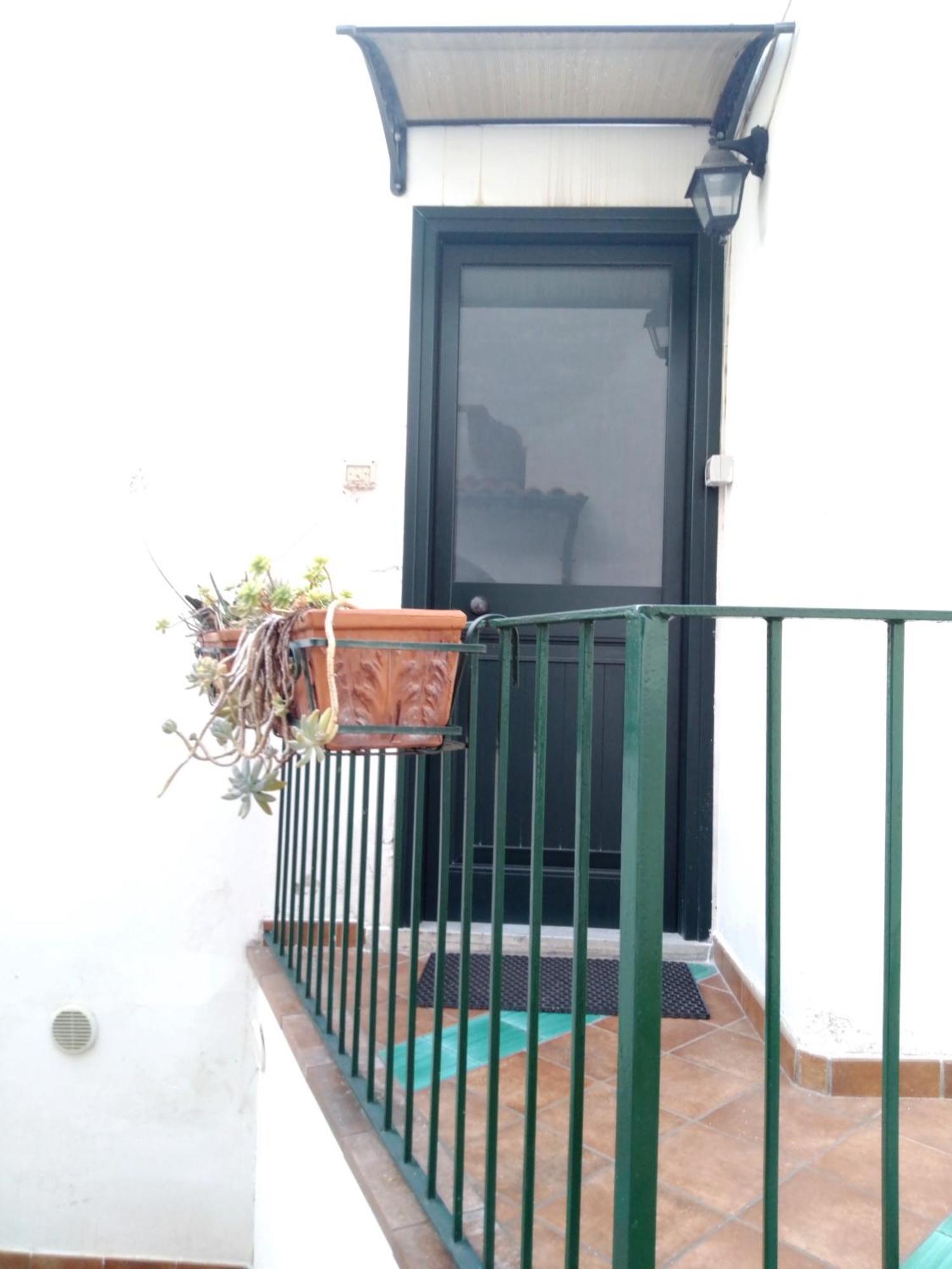 Sea Breeze House Apartment Амалфи Екстериор снимка