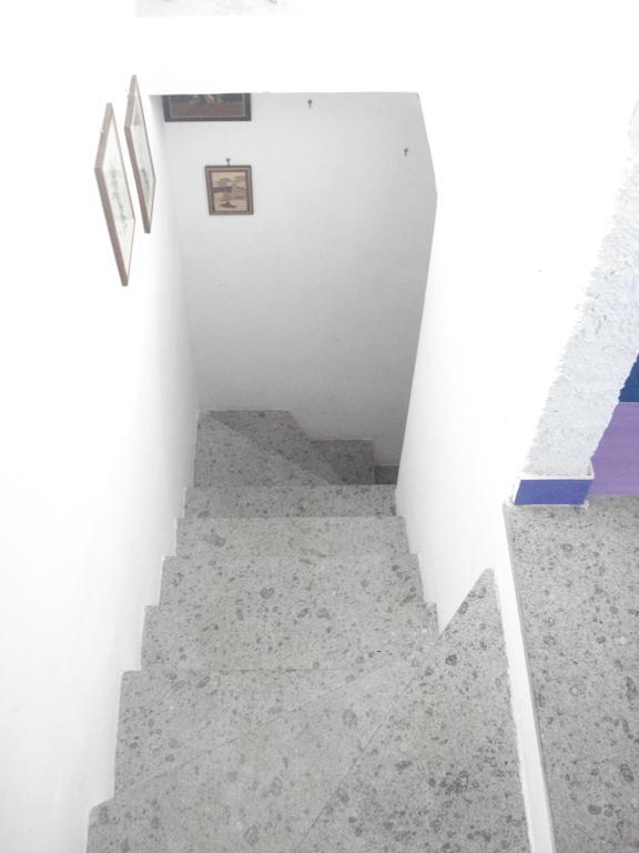 Sea Breeze House Apartment Амалфи Стая снимка