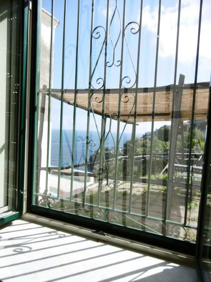Sea Breeze House Apartment Амалфи Екстериор снимка